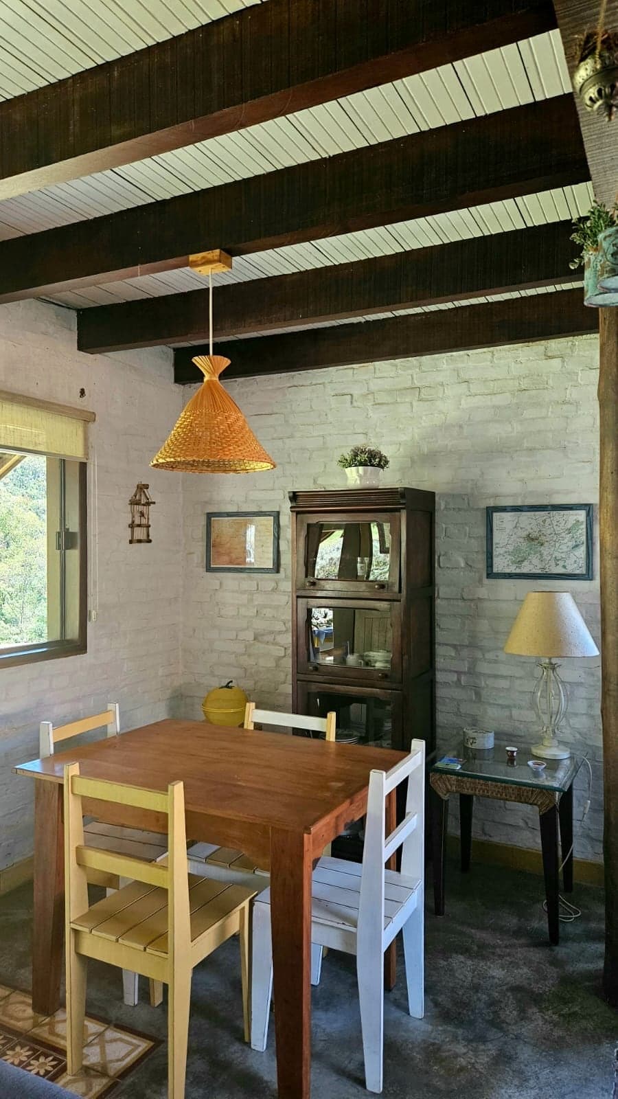 Chalé Alfazema — Para casais, com lareira à alcool e vista para montanhas 11