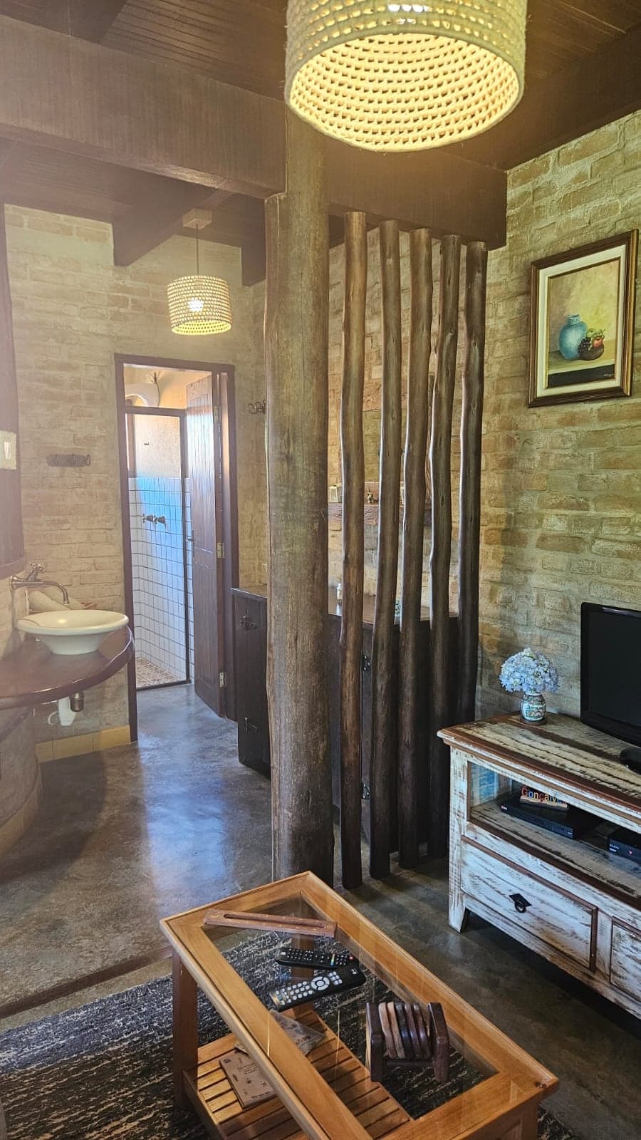 Chalé Jasmim — Lareira à alcool, 2 quartos e vista para montanhas 8