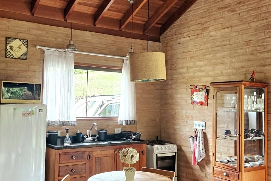 Chalé Hortensia — Luxo em cada detalhe, com Lareira e Privacidade para Casais 5