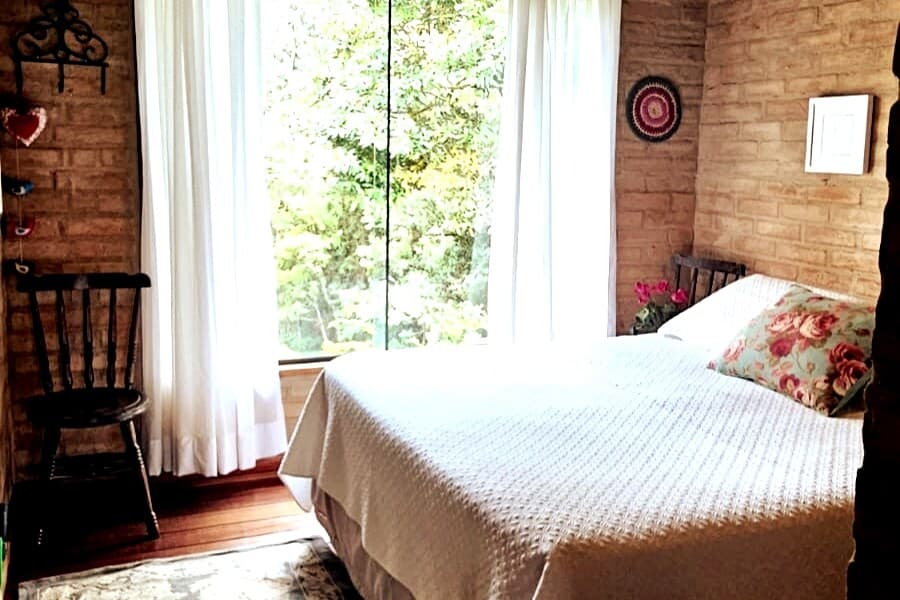 Chalé Hortensia — Luxo em cada detalhe, com Lareira e Privacidade para Casais 10